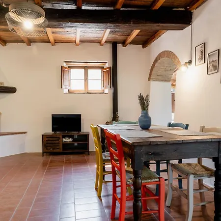 Holiday home Podere Il Giardino - Casale Rustico Degli Ulivi Con Piscina E Parco - Lucca