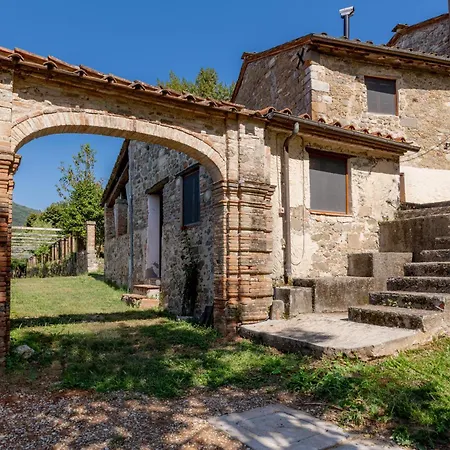 Podere Il Giardino - Casale Rustico Degli Ulivi Con Piscina E Parco - Lucca Holiday home